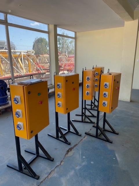 Armoires de distribution électrique